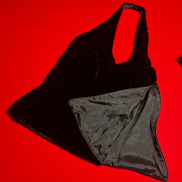 Vintage Black Velvet Halter Top – Size 10 - Picture 2 of 9